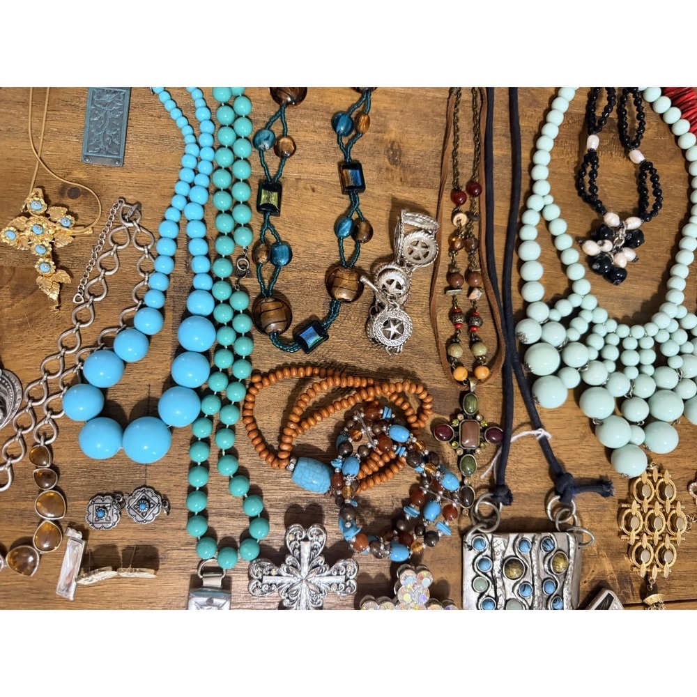 3‎ LBS Jewelry Vintage Modern 93 Pieces Necklace Earrings Bracelet - Picture 8 of 16